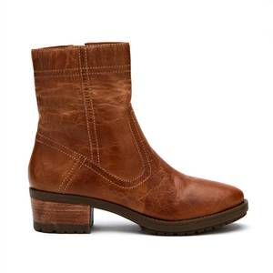 NEW MATISSE davis boots in brown